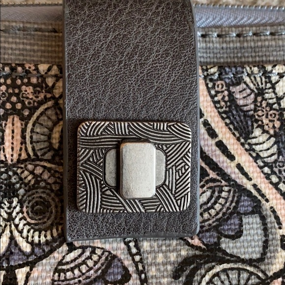 Sakroots Wallet - Picture 6 of 6